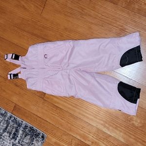 Girls snow pants/gloves